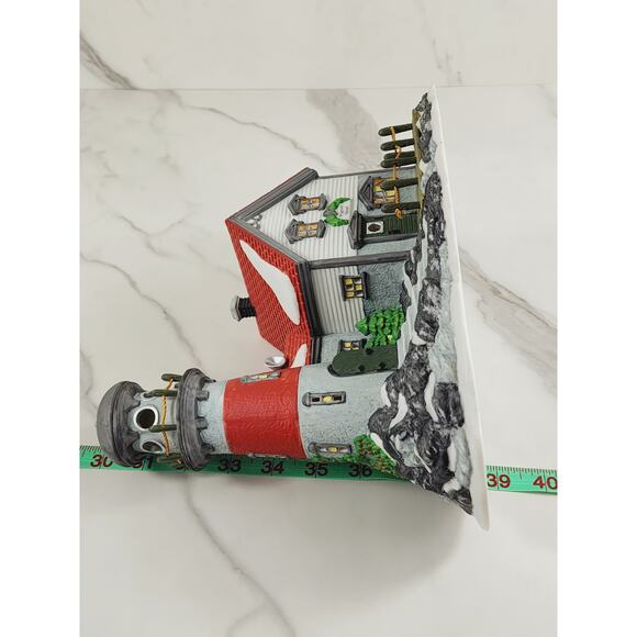 Department 56 Pigeonhead Lighthouse New England Village 1994 Lighted House Box - Picture 15 of 16